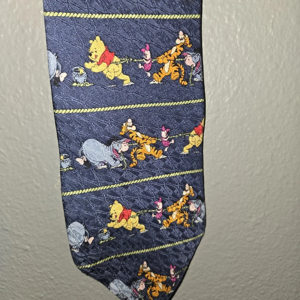 Vintage Winnie The Pooh 100 Acre Collection Tie